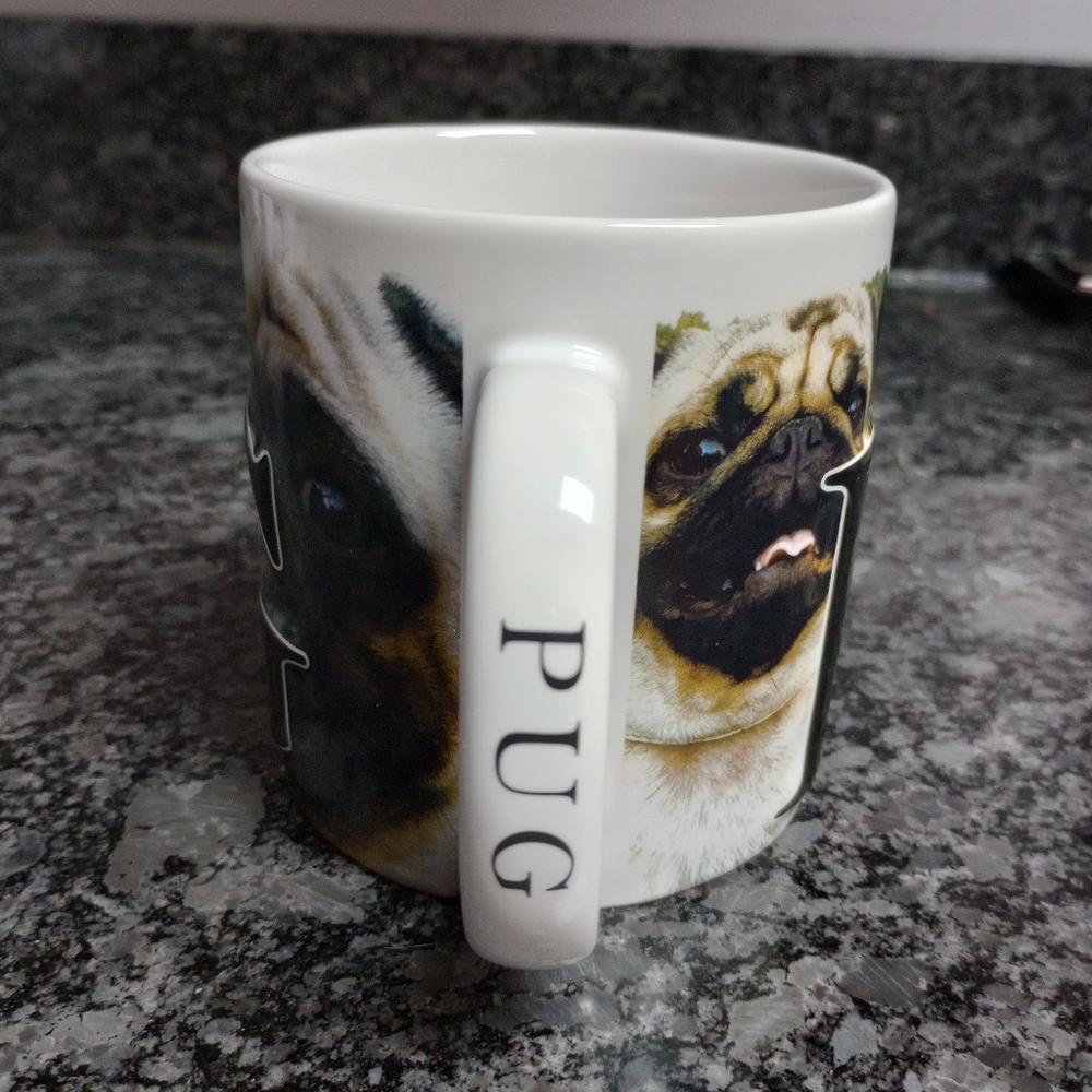 18 oz Pug Mug Ceramic 2013 Americaware Microwave and Dishwasher Safe